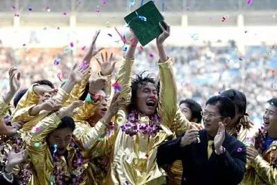 上海滩是天堂是地狱视频,上海滩德比在哪个球场比赛