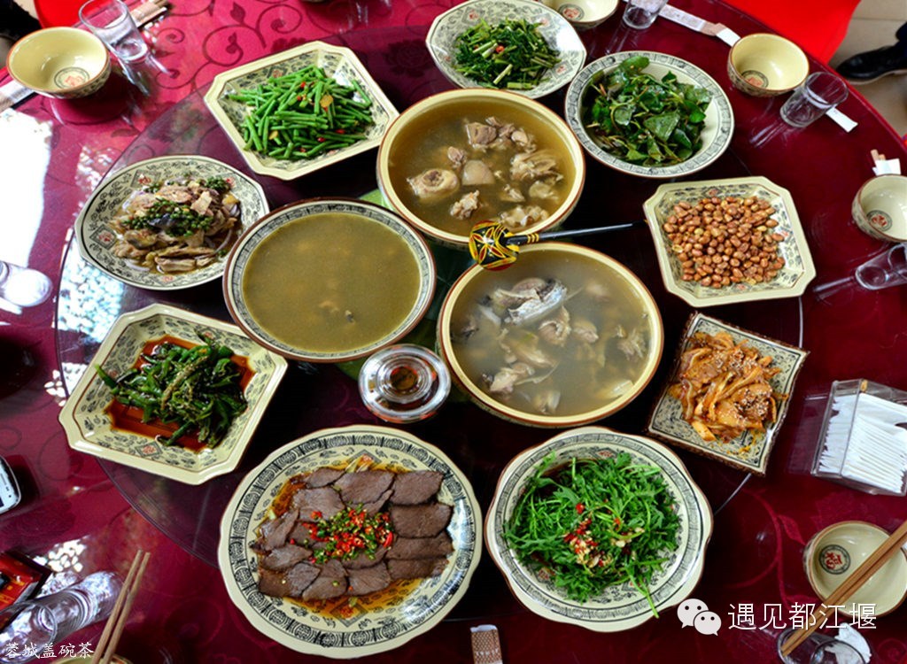 走去新丰骑车赏红枫泡温泉品美食,走温江田园去观赏美好生活