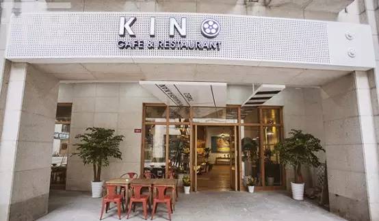 可以边吃边看的餐厅,免费试吃全套餐