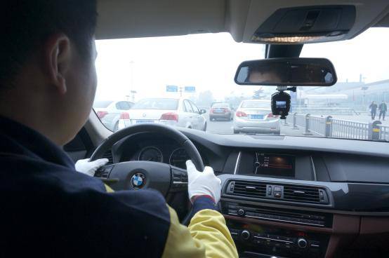 川航金熊猫会员积分兑换免票流程,如何提高川航金熊猫会员卡的等级