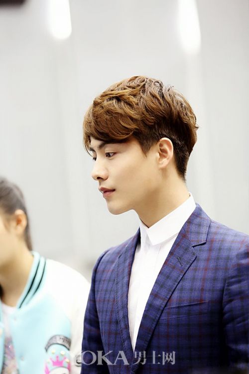 胡歌同款高定多少钱,胡歌同款推荐