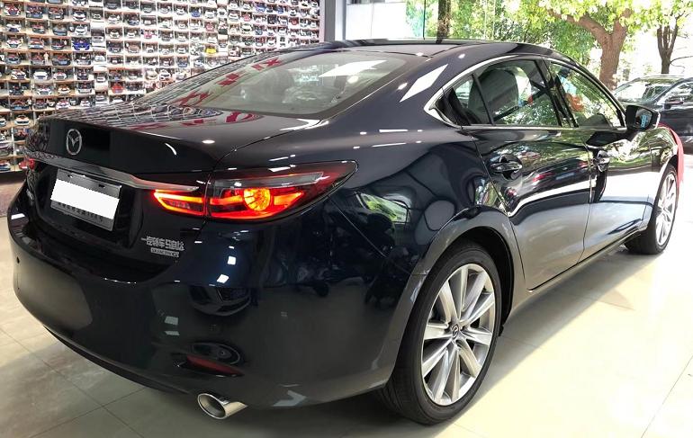 2020款阿特兹2.5蓝天运动版内饰,阿特兹尊崇与运动区别内饰质感