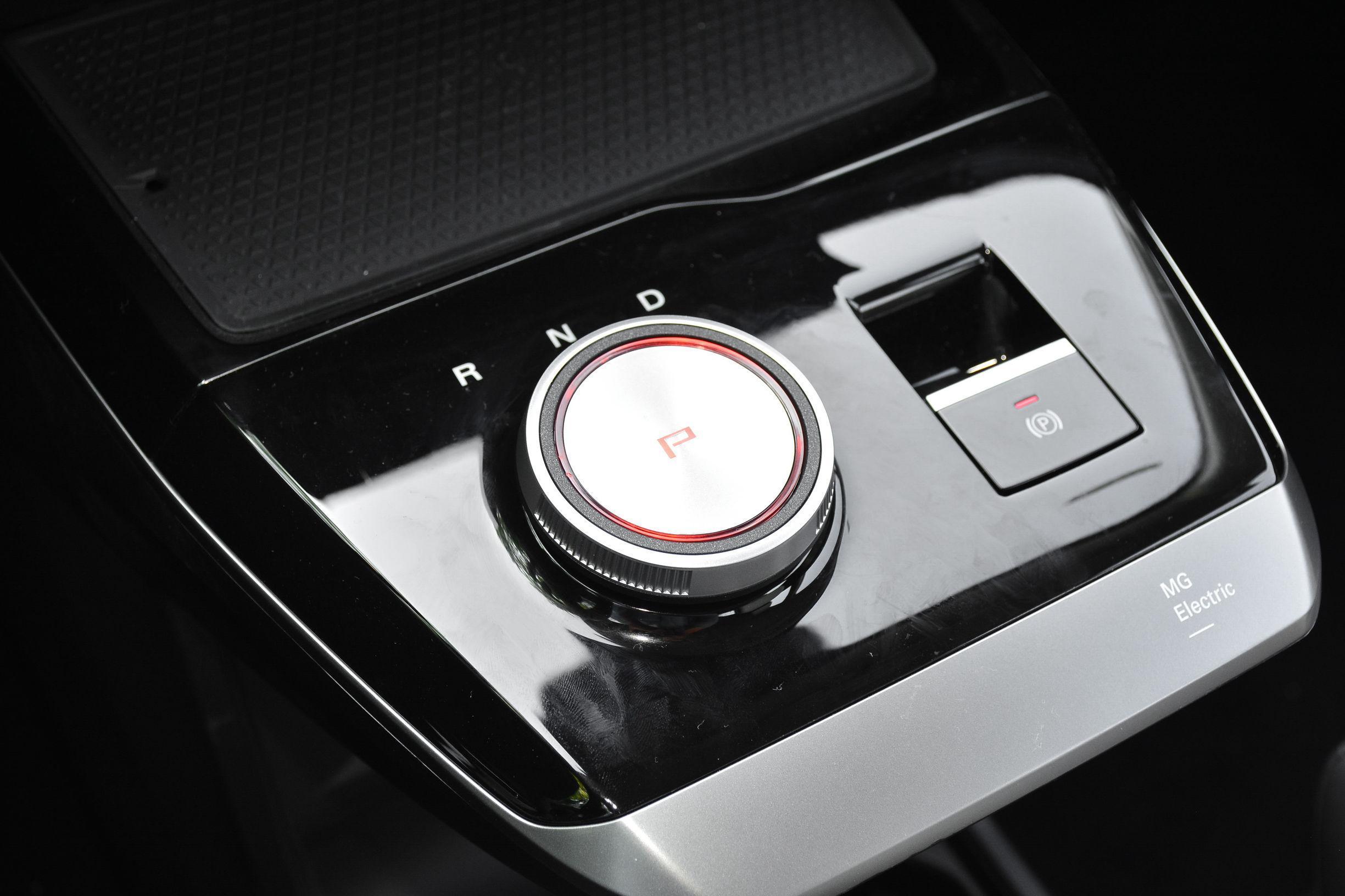 mgmulan时尚版和豪华版,mgmulan豪华版