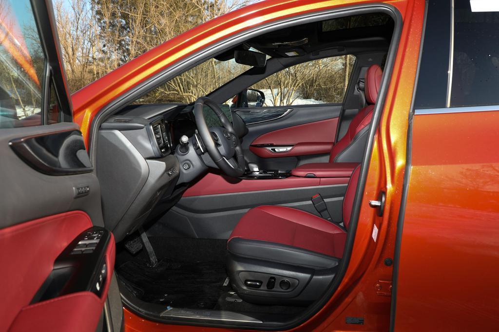 雷克萨斯nx新能源优惠价格,雷克萨斯nx350h首付多少钱