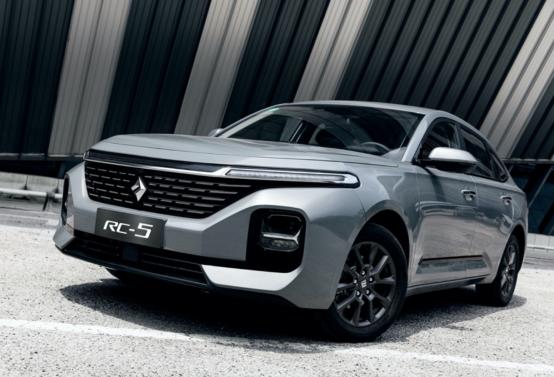 七座几万块合资省油车新宝骏,宝骏530suv省油吗