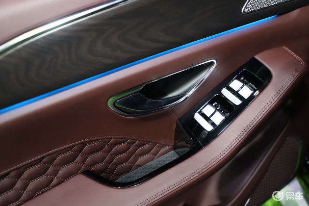 捷途x90plus2.0t子龙版本多少钱,瑞虎8plus和捷途x90plus哪个好