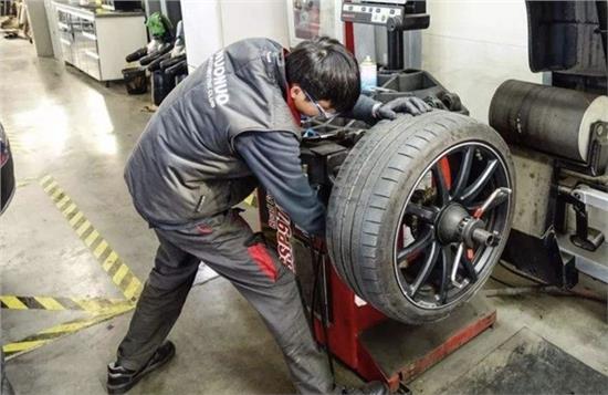 汽车什么情况下做动平衡,汽车换气门嘴需要做动平衡吗