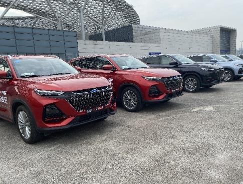 长安欧尚x7plus自动挡落地多少钱,长安欧尚x7plus和哈弗h6国潮版