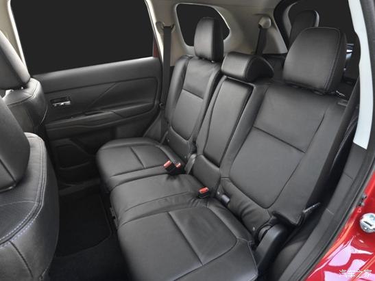 欧蓝德乘坐真实感受,三菱欧蓝德和汉兰达哪个舒适