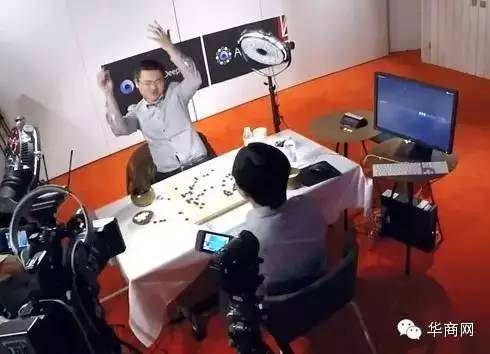 强势围观!新一轮“人机大战”人类输，紧急呼叫虚竹！