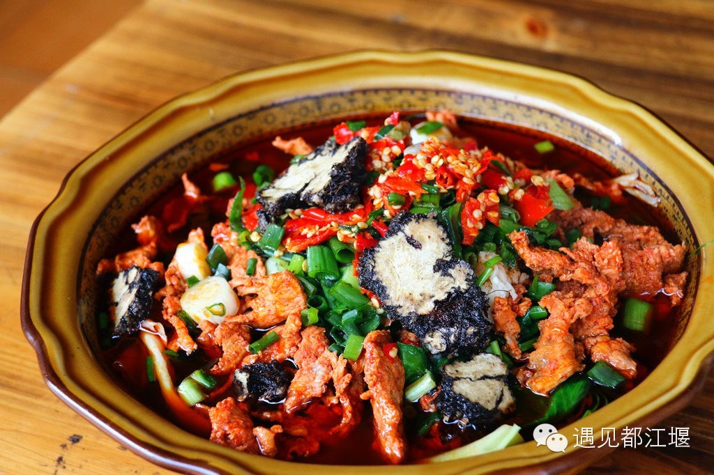 走去新丰骑车赏红枫泡温泉品美食,走温江田园去观赏美好生活