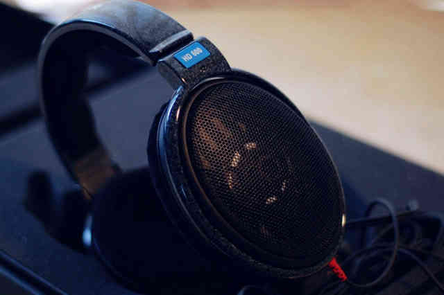 信仰靠边小编告诉你啥样的耳机堪称经典