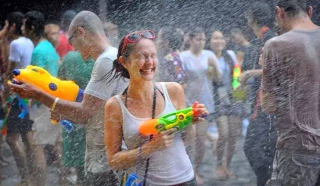 发现|什么,这些机票竟然只要9元?我要打飞的去找宋仲基了