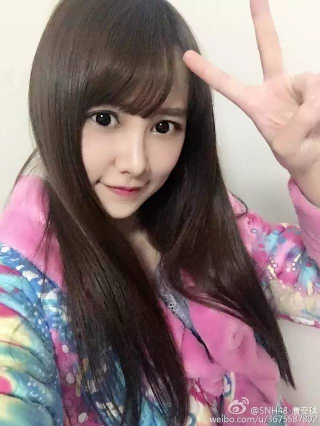 穿*袜丝**和羽绒服千万远离它!美少女明星瞬间变“火人”