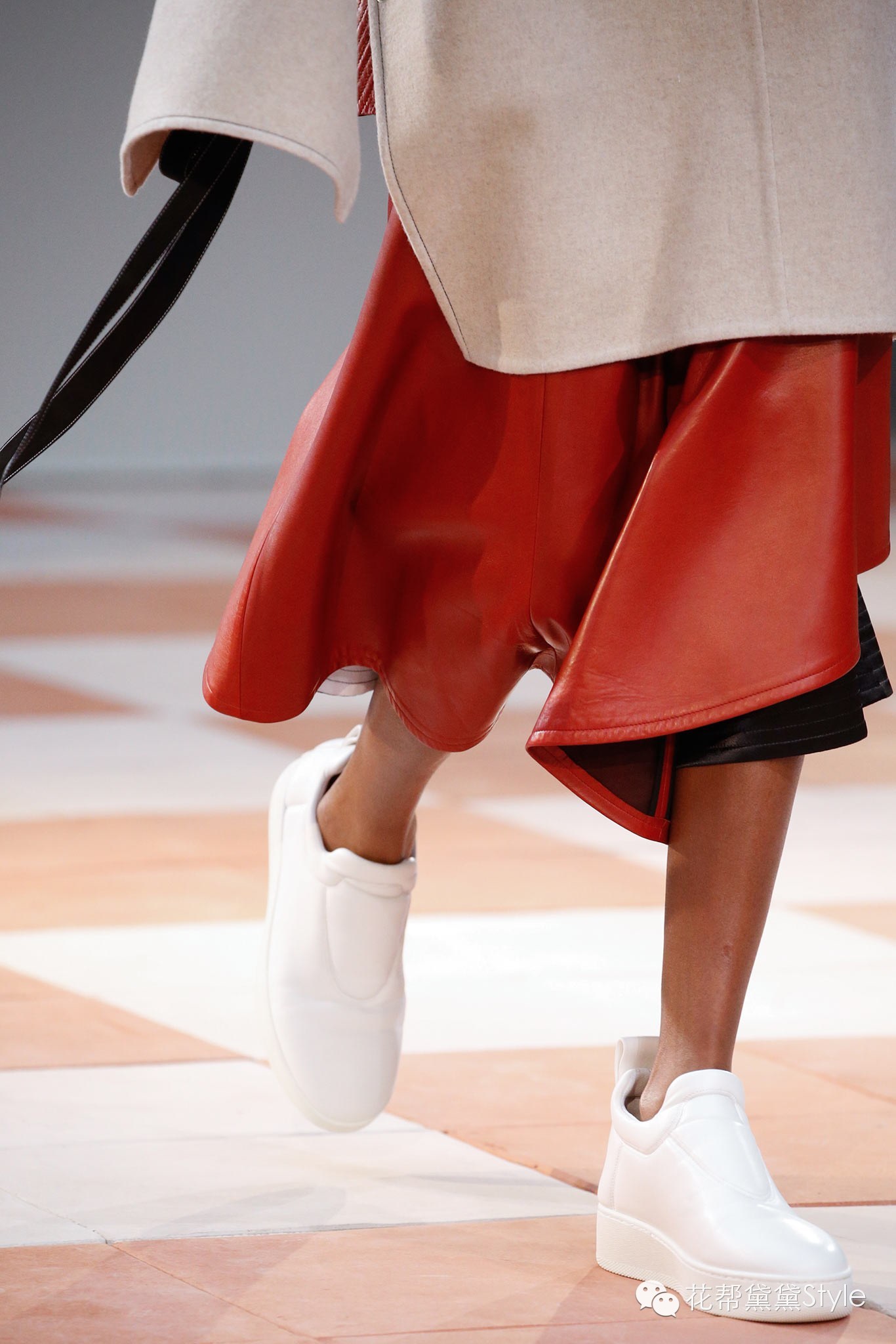 蠢蠢欲动想买车,蠢蠢欲动想消费