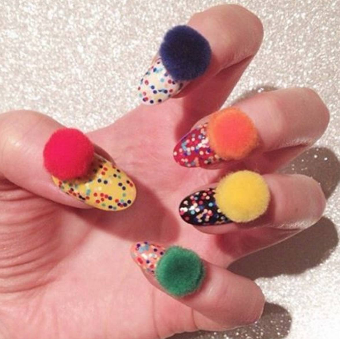 蠢蠢欲动想买车,蠢蠢欲动想消费