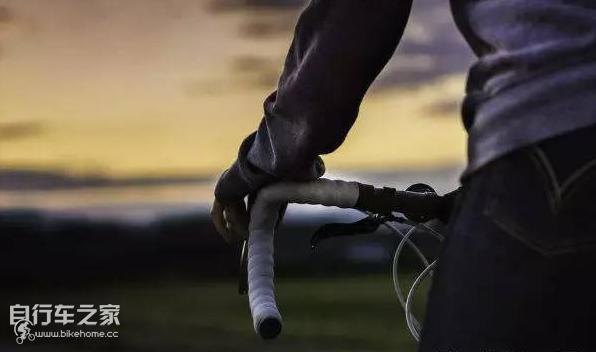 自行车骑行日常安全教案,单车课温馨提示模板