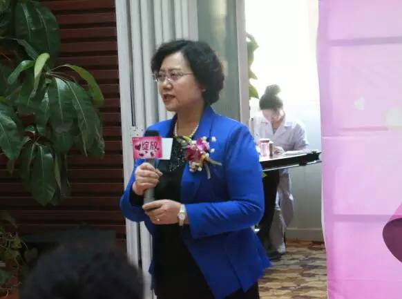 玛丽说既负责赚钱养家，又负责貌美如花，你是要上天吗？