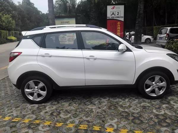 长安cs35试驾视频2017,长安cs35plus1.4t蓝鲸版豪华版