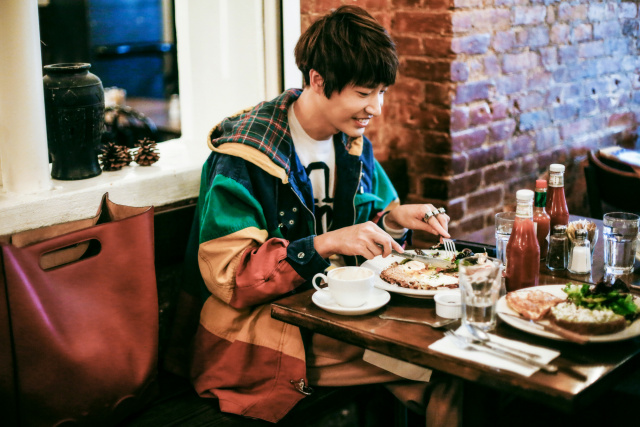 日常怎么穿才有时装周的感觉,时装周穿搭卡点