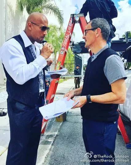 面子|男明星的爱，都被微博出卖了