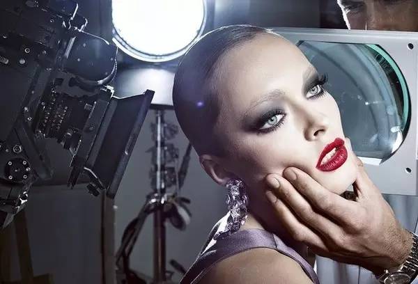 日本女生天天化妆吗,日本女人化妆无滤镜