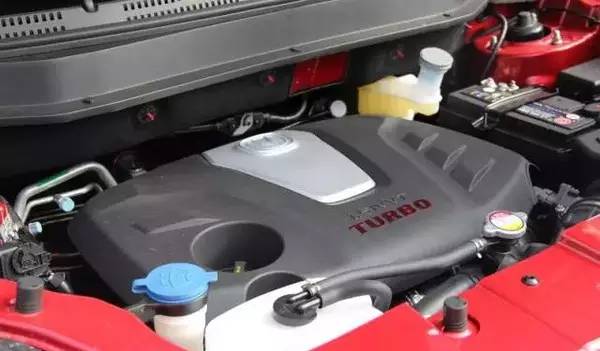 长安cs35试驾视频2017,长安cs35plus1.4t蓝鲸版豪华版