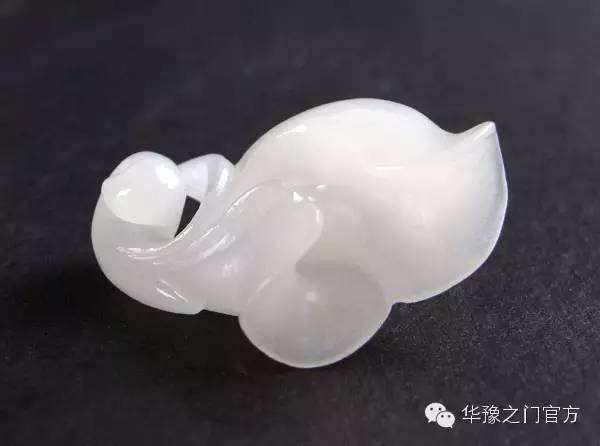 和田白玉怎么鉴别真假最快,和田白玉品质好坏怎么区分