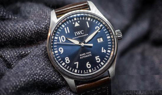 超高级的腕表大牌也有值得买的基本款