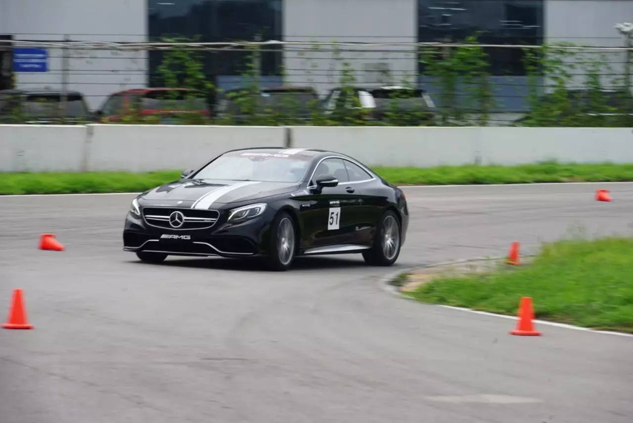 怎么学赛车驾照,获得赛车驾照有什么优势