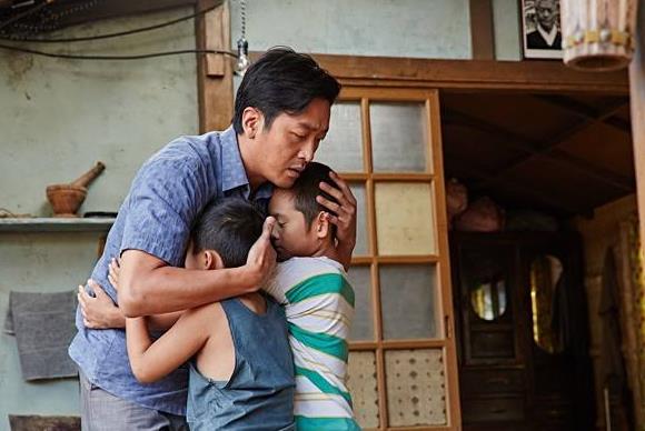 《许三观*血卖**记》：有些人，光是为了活着就已经拼尽全力了