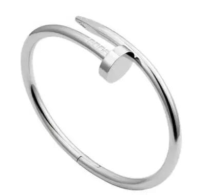 卡地亚设计师钉子手镯,卡地亚的珠宝设计师