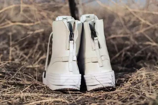 puma和adidas哪个比较受欢迎,puma和adidas联名鞋