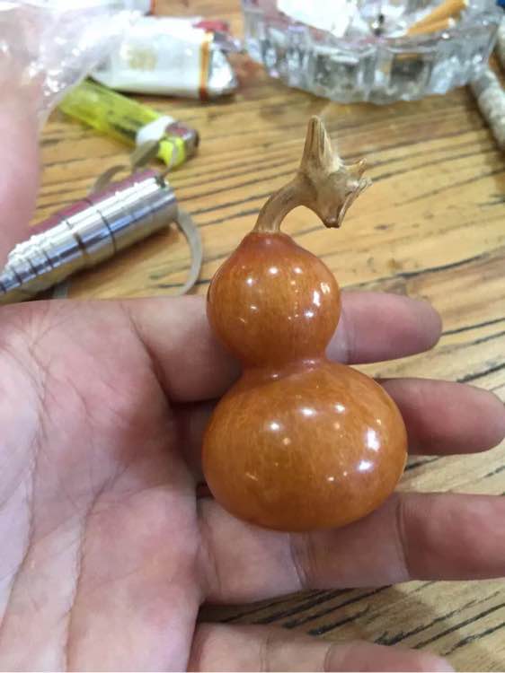 文玩葫芦盘油了,文玩葫芦盘玩中干裂痕