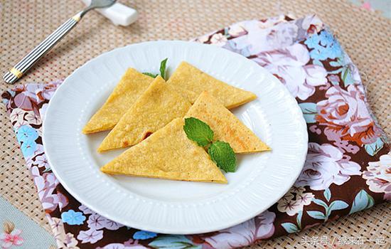 香蕉薄饼做法简单又好吃,香蕉薄饼怎么做又软又好吃