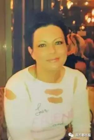 女子洗纹身后破溃化脓了,纹身烫伤起泡会留疤吗