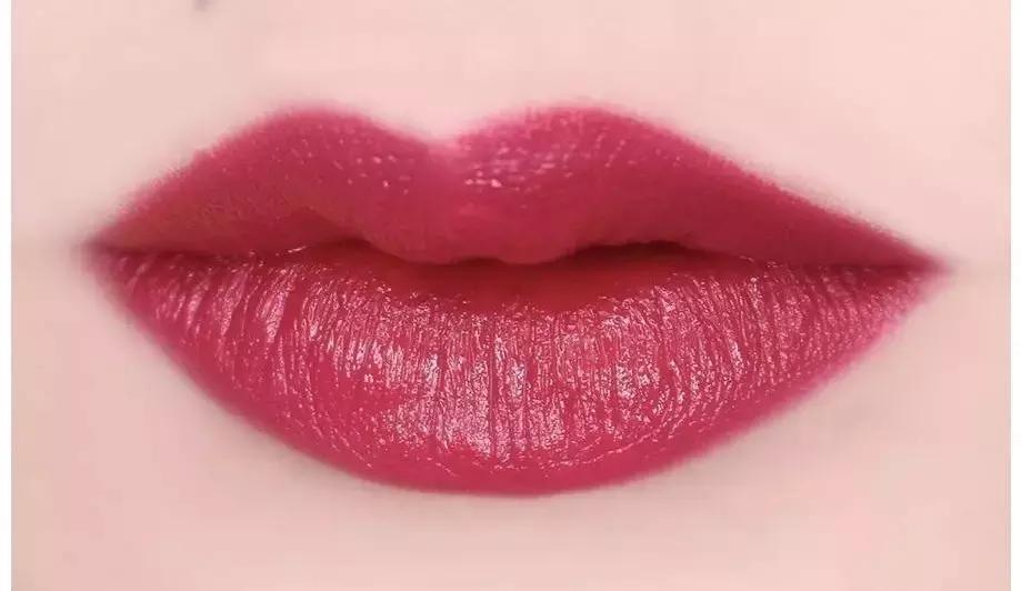 男朋友说要送我100支口红,男朋友送女朋友什么口红好