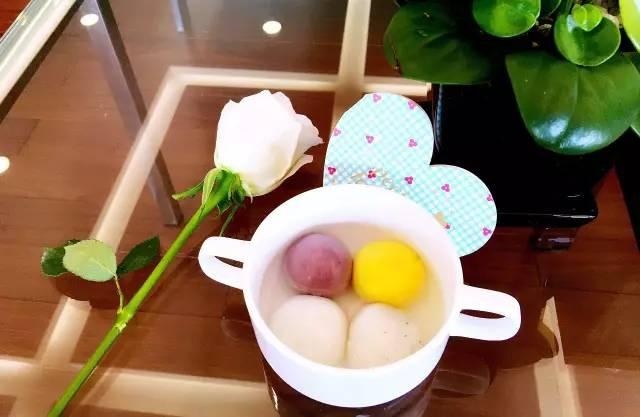 让吃货来了不走的地方,居然是一家汽车4S店!