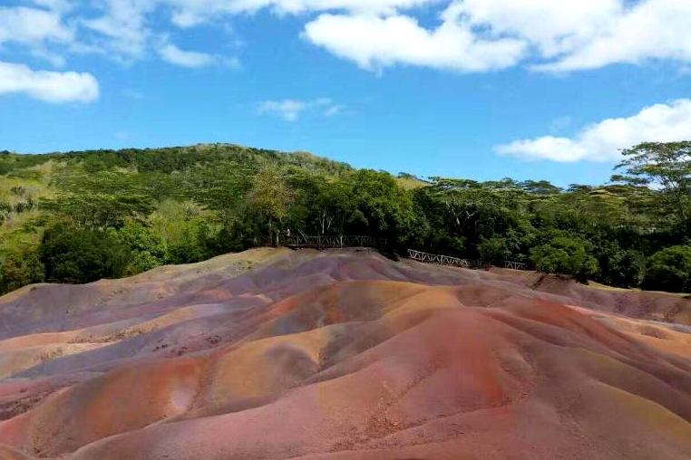 阳光沙滩空气温度24度,毛里求斯海豚游玩攻略