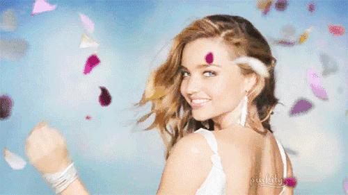 大表姐和刘雯采访,刘雯和杨颖