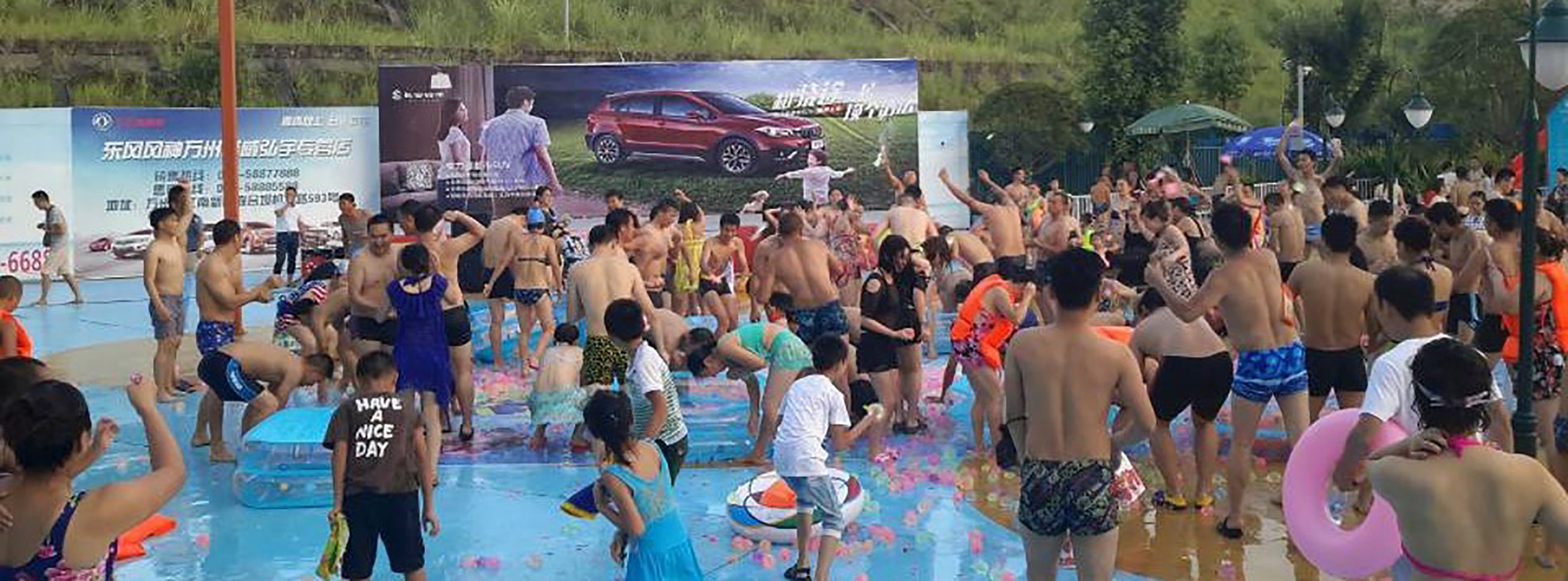 水上乐园夏日清爽视频,水上乐园清凉一夏全场畅玩