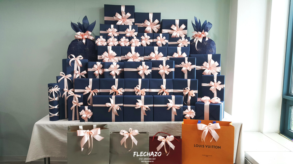 送给追星朋友的礼物田柾国,粉丝给田柾国惊喜