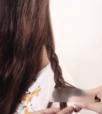 瘦脸发型女中长宽脸怎么扎,2021圆脸大脸胖脸最火发型怎么扎