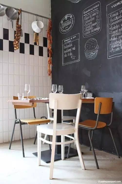 家里墙面被孩子乱涂乱画怎么清洁,熊孩子乱涂乱画怎么办