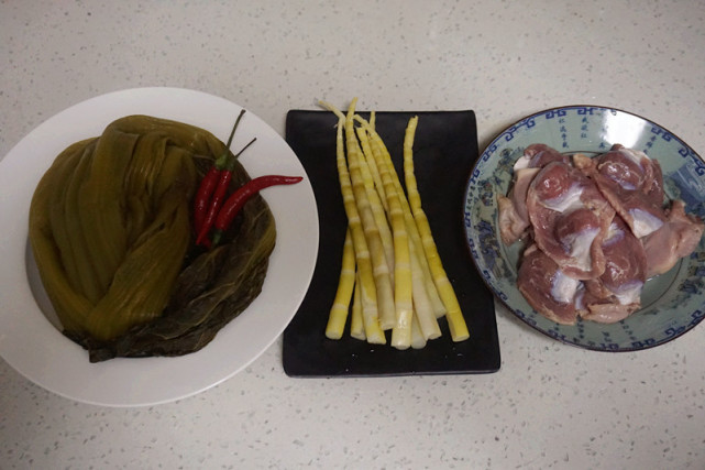 老坛酸菜最爽吃法,老坛酸菜的食谱