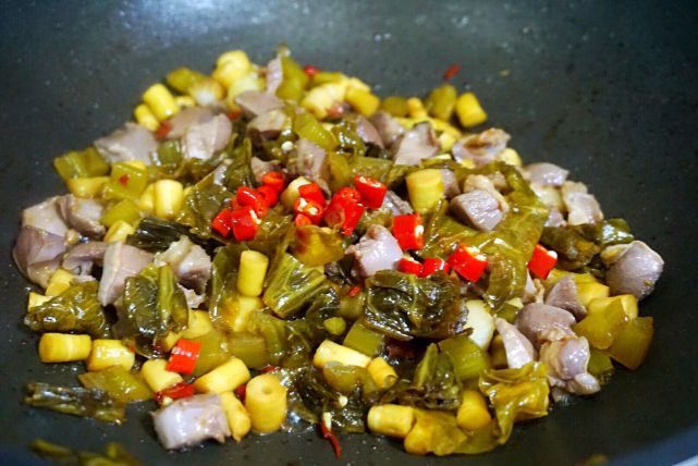 老坛酸菜最爽吃法,老坛酸菜的食谱