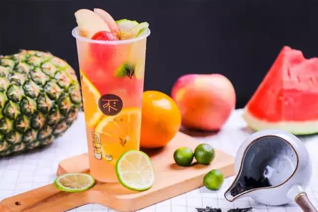 gucci和ysl哪个包包好,ysl和gucci包谁更值得买