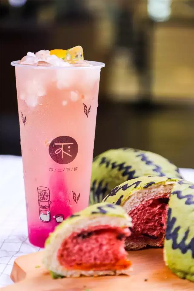 gucci和ysl哪个包包好,ysl和gucci包谁更值得买