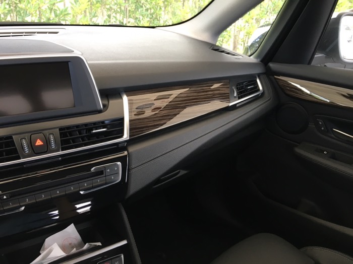 宝马2系220i旅行车高速试驾,宝马2系旅行车220i