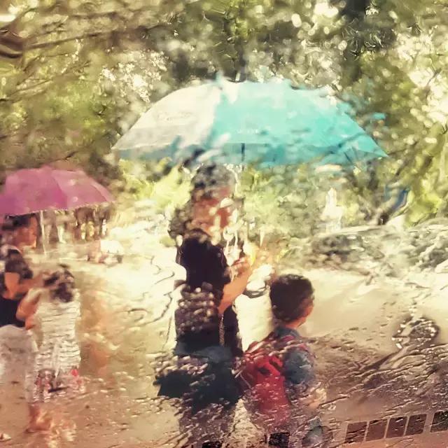 技巧：难得“糊”图，看不清楚也动人